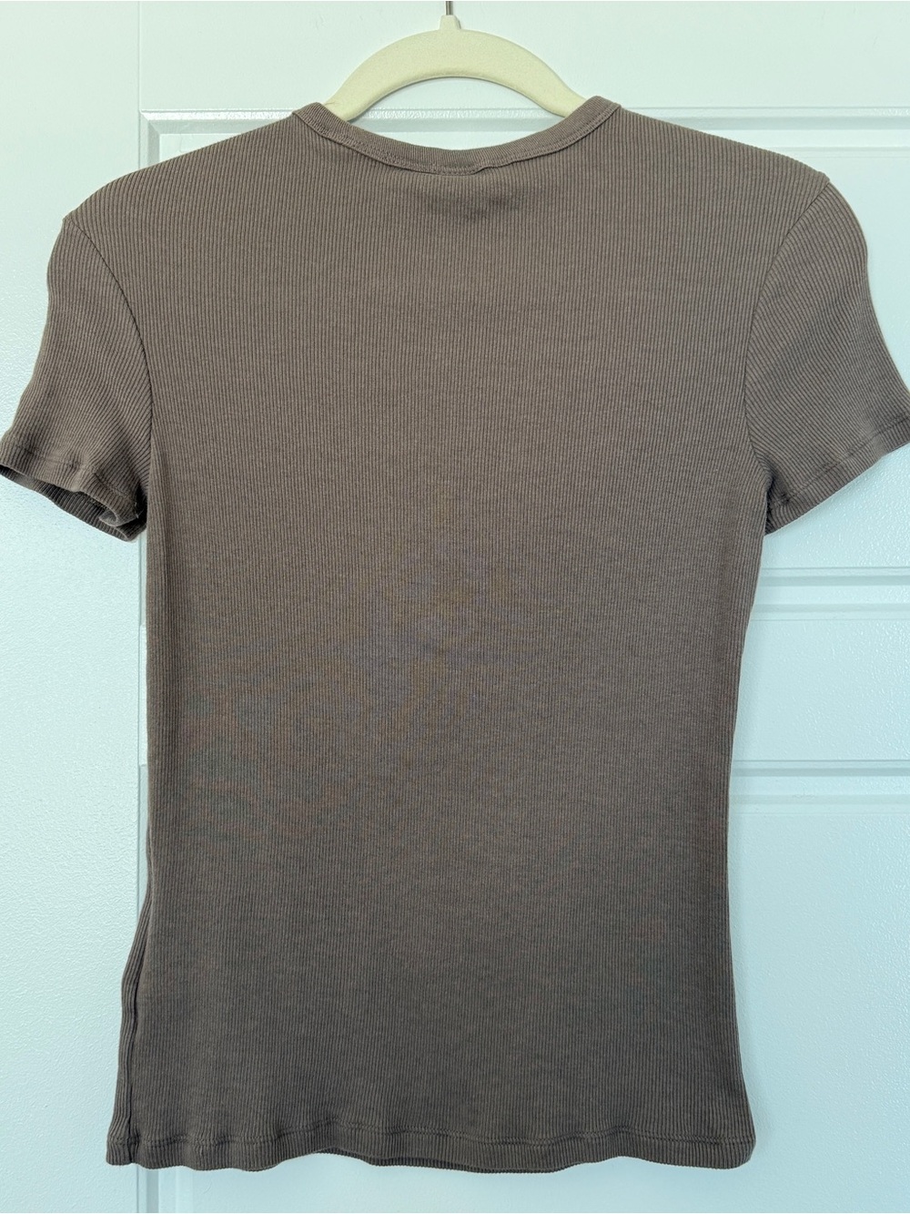 H&M Ribbed Short Sleeve Tee - Picture 2 of 3
